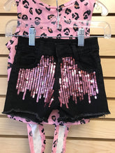 Load image into Gallery viewer, Girls 2pc pink cheetah short set
