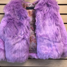 Load image into Gallery viewer, Faux Fur coat
